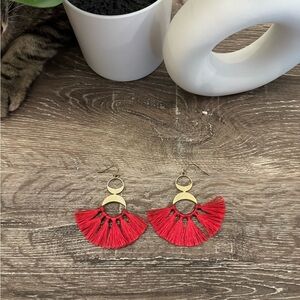 Like New Gold Pink Tassel Earrings